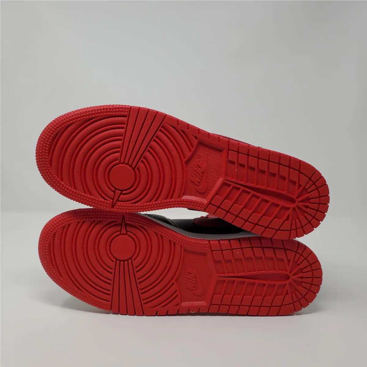 Nike shoes - Air Jordan 1 Mid - Air Mid - Red 6