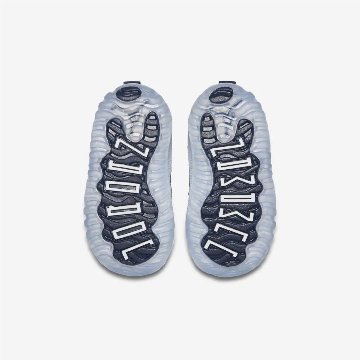 Nike shoes - White (UPC: 666003595013) 0