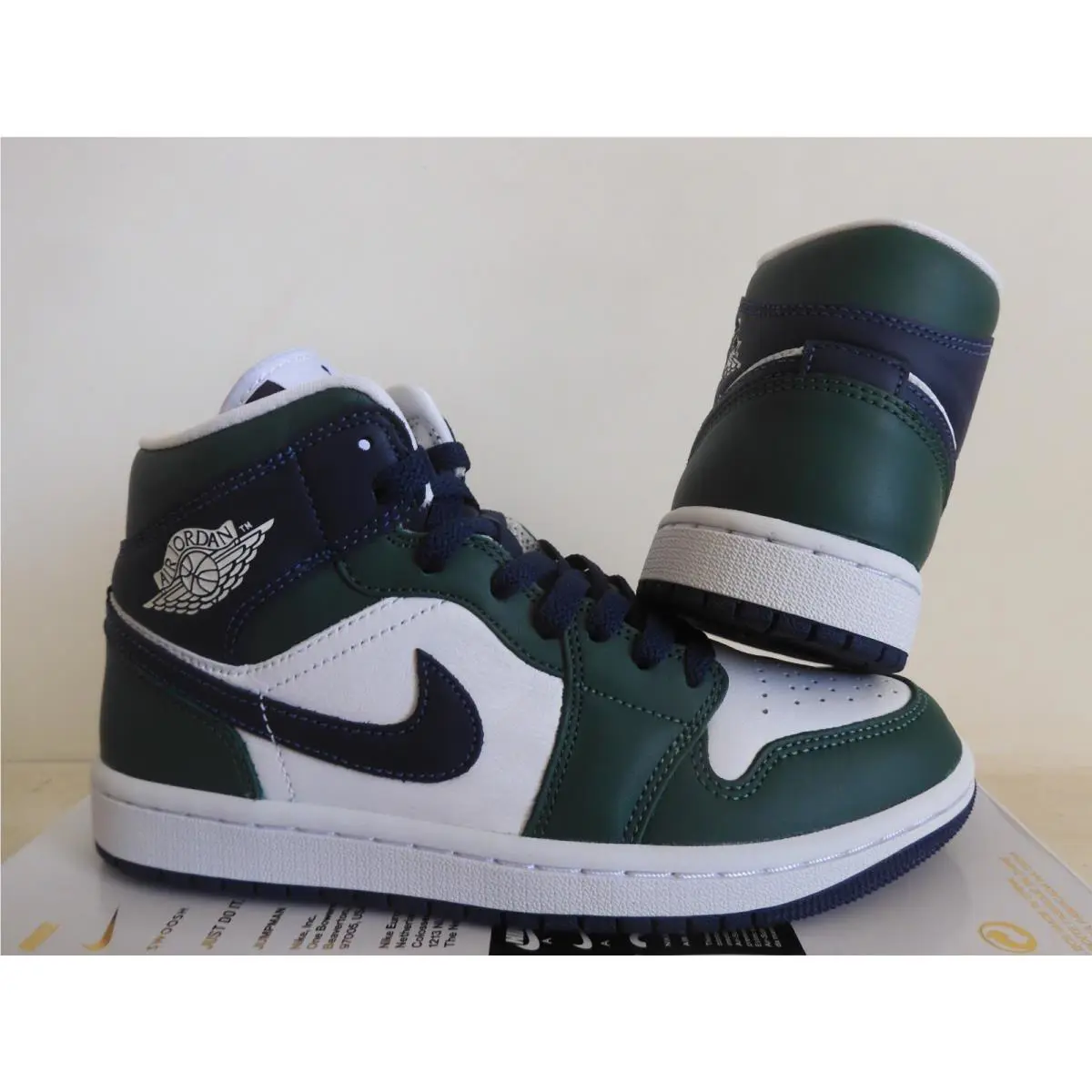 Nike shoes - Air Jordan 1 Mid SE - DZ5326-300 - Green (UPC: 196152927941) 1