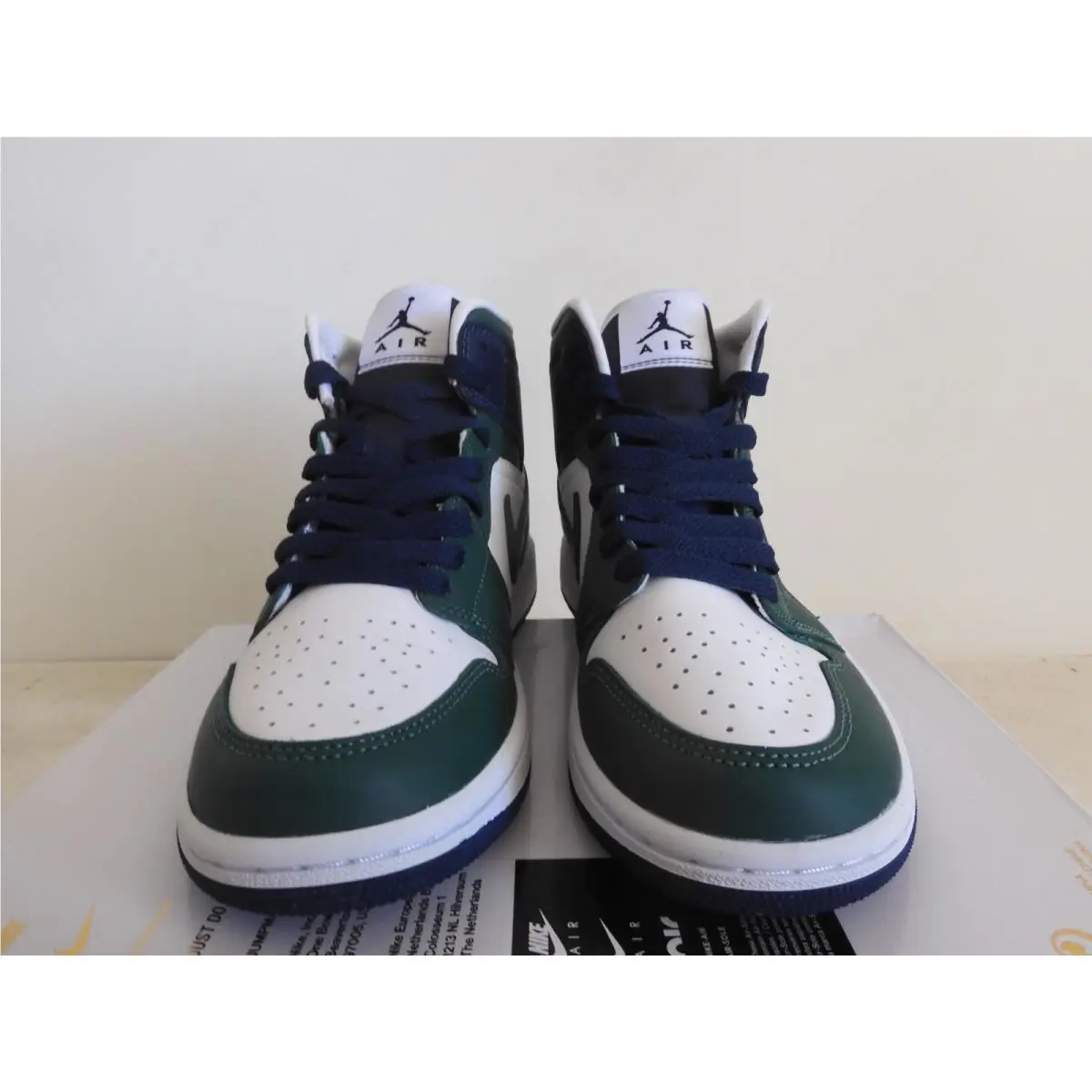 Nike shoes - Air Jordan 1 Mid SE - DZ5326-300 - Green (UPC: 196152927941) 2