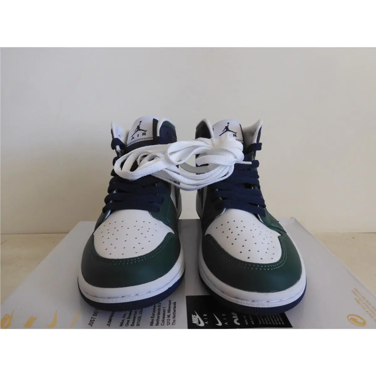 Nike shoes - Air Jordan 1 Mid SE - DZ5326-300 - Green (UPC: 196152927941) 6