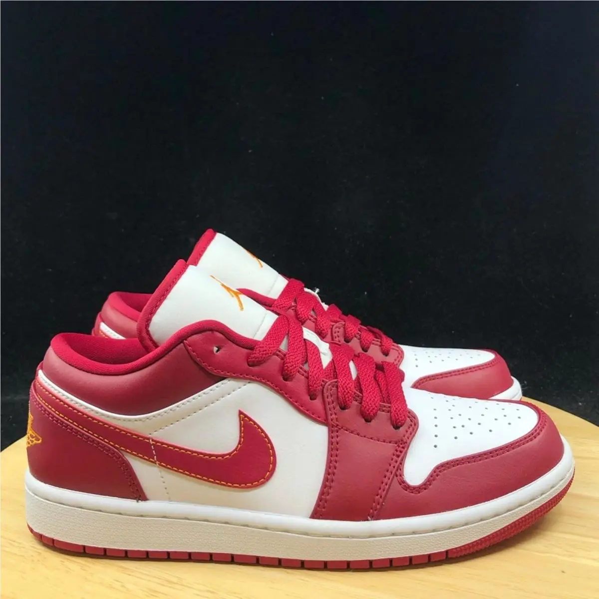 Nike shoes - Red 5