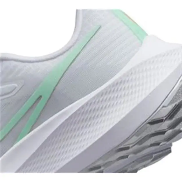 Nike shoes - Black (UPC: 196148651621) 2