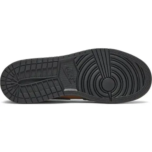 Nike shoes - Air Jordan 1 - Air - DC7248-200 - Brown 4