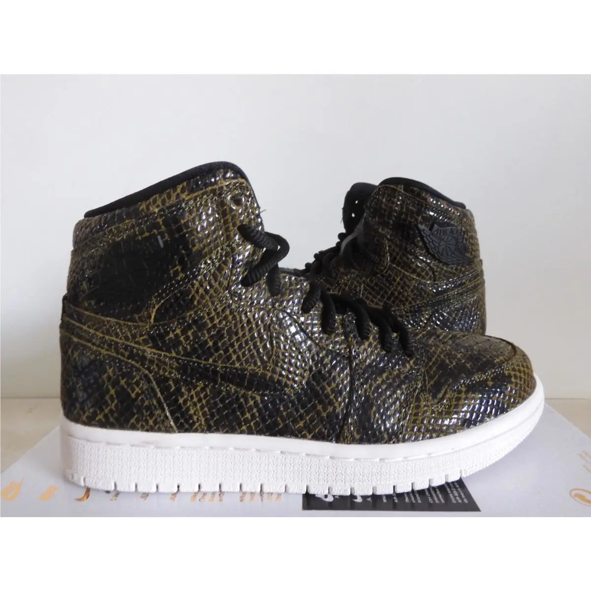 Nike shoes - Air Jordan 1 - Air - AH7389-302 - Green (UPC: 0823229649054) 0