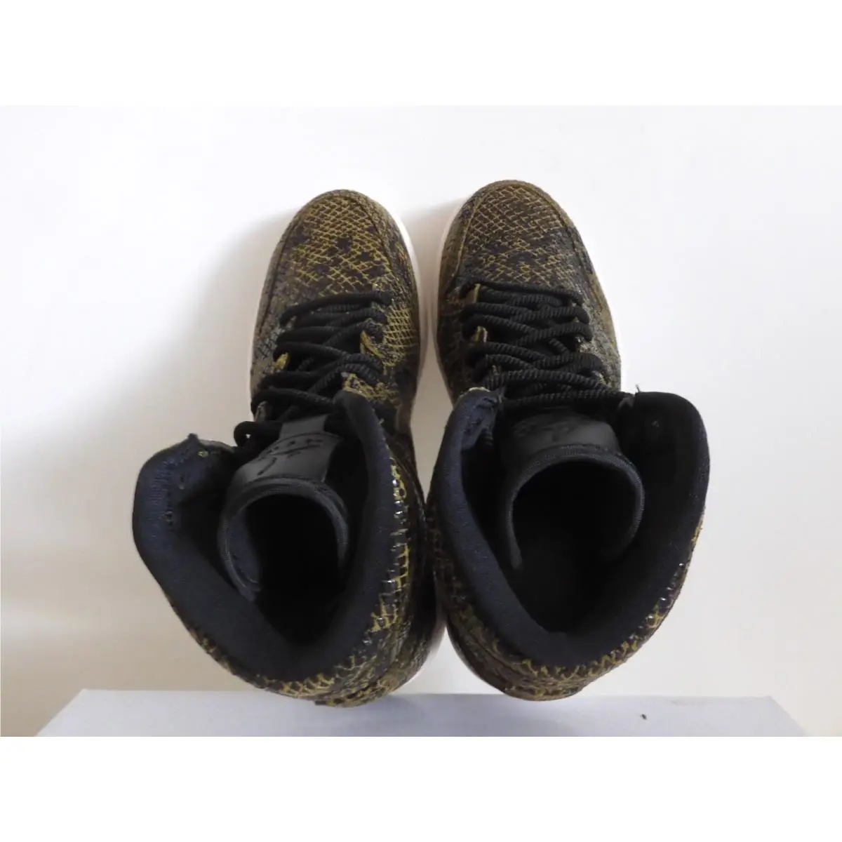 Nike shoes - Air Jordan 1 - Air - AH7389-302 - Green (UPC: 0823229649054) 4