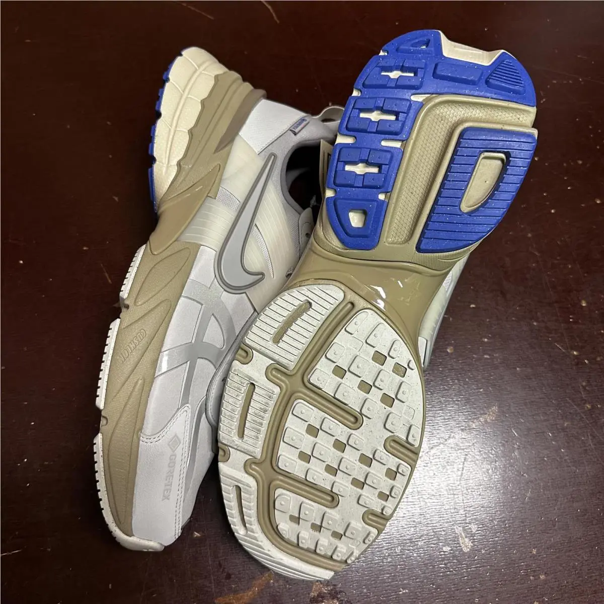 Nike shoes - Beige 2