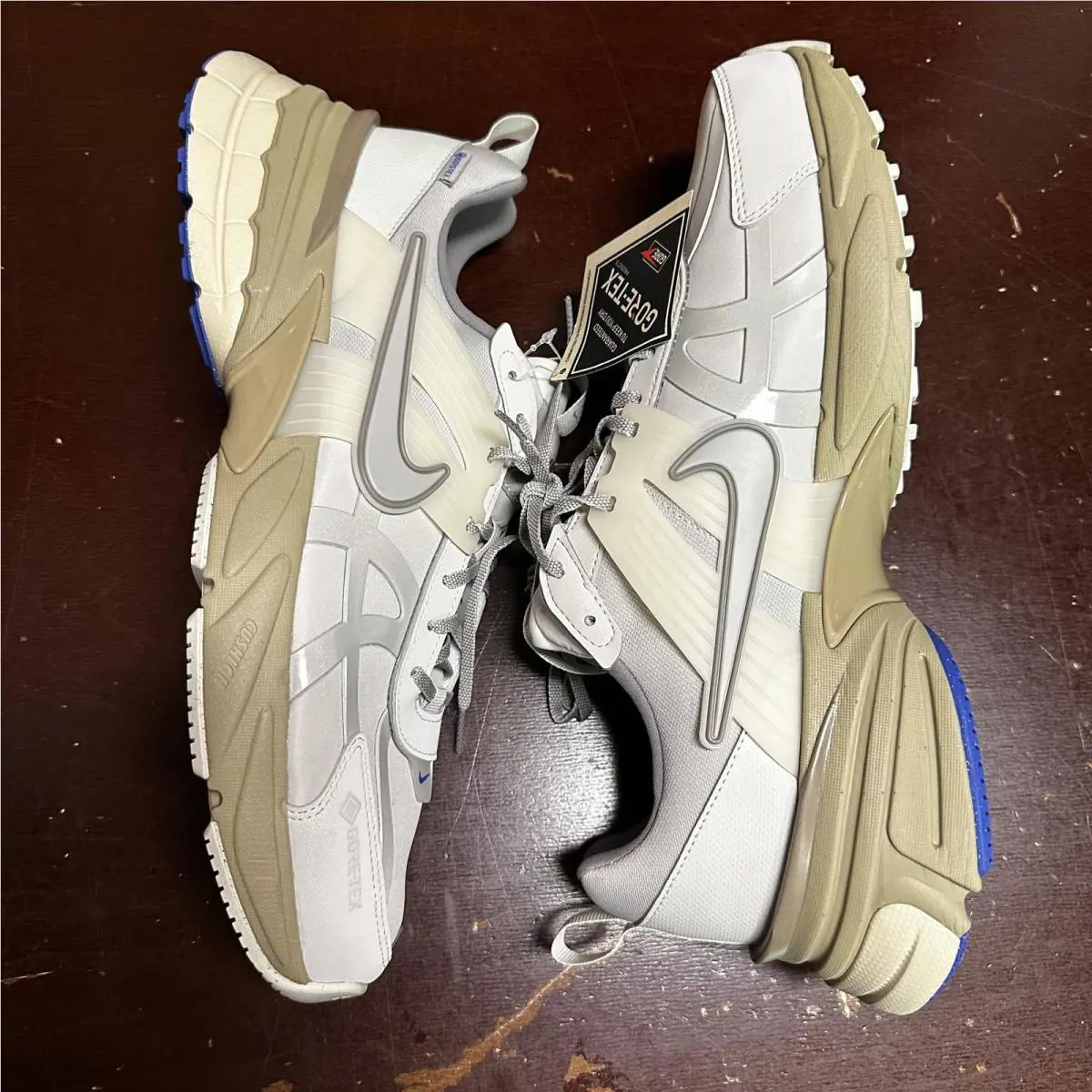 Nike shoes - Beige 3