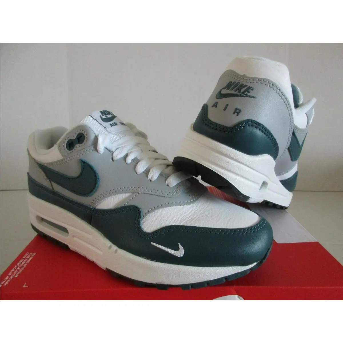 Nike shoes - Nike Air Max 1 - Air Max - White (UPC: 194958313098) 0