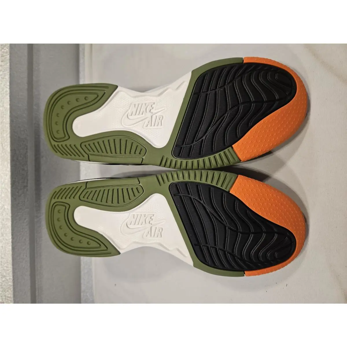 Nike shoes - Jordan Max Aura 5 - Max Aura - White 3