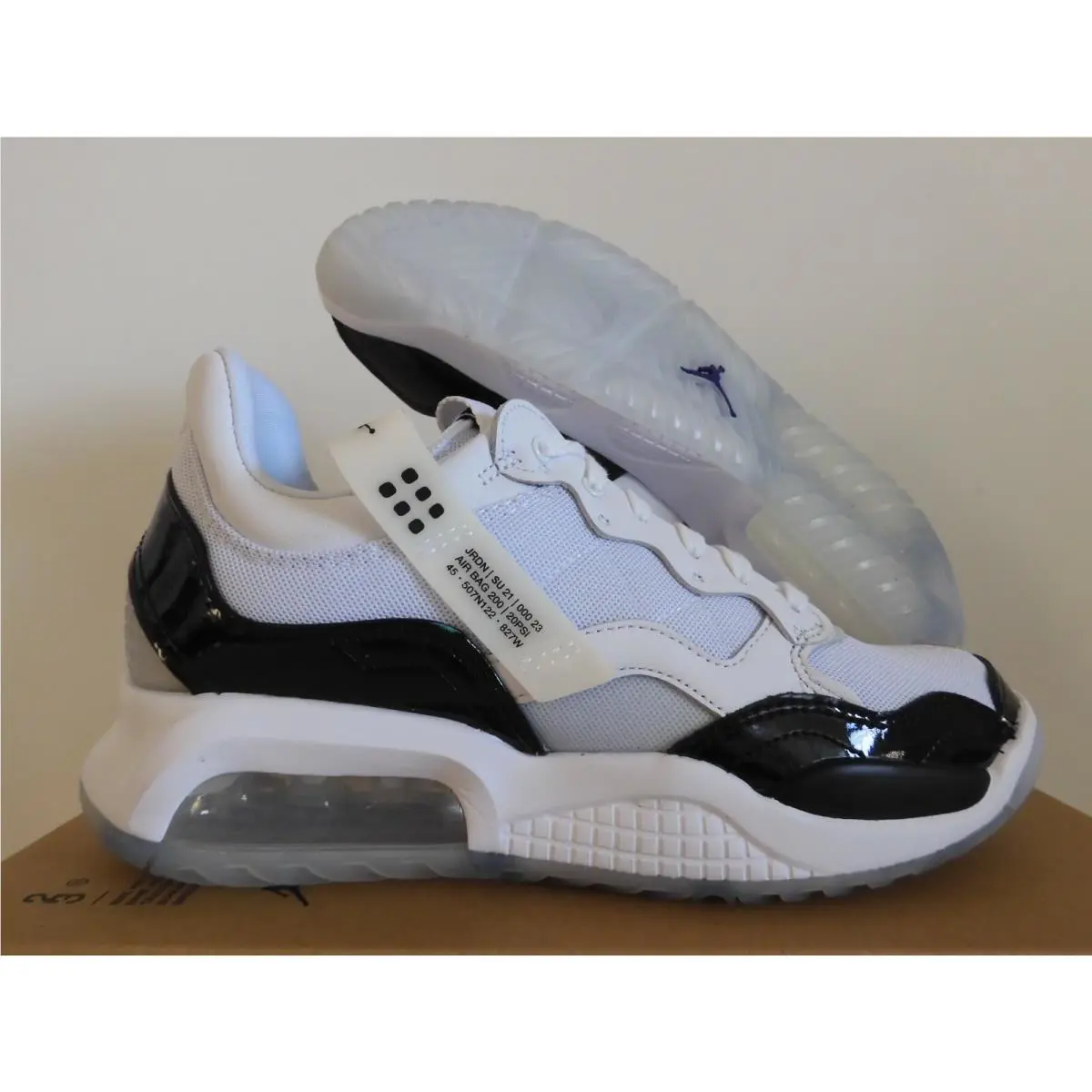 Nike Air Jordan MA2 Concord White-black-court Purple SZ 8.5 CV8122-105