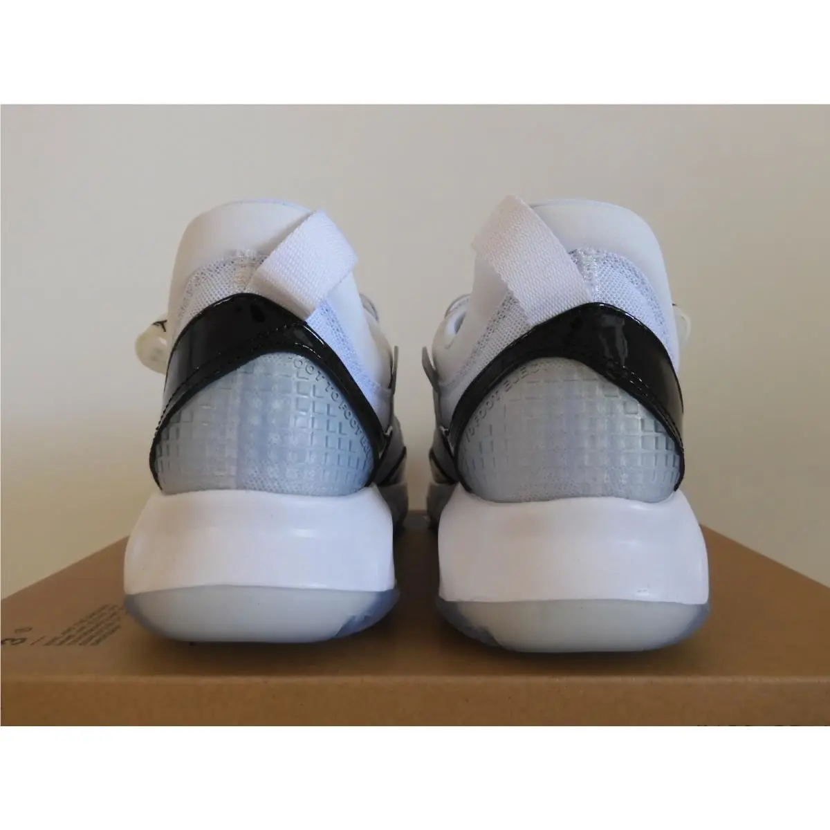 Nike shoes - Nike Air Jordan MA2 - Air - White (UPC: 194956612445) 2