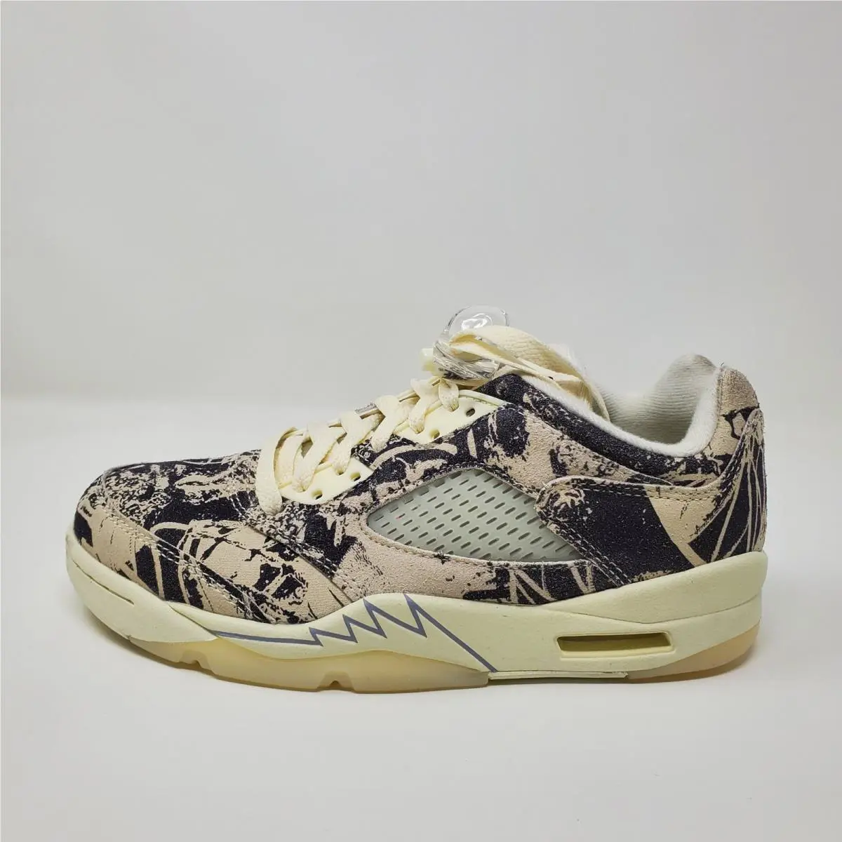 Nike shoes - Air Jordan 5 - Air - DA8016-100 - White 3