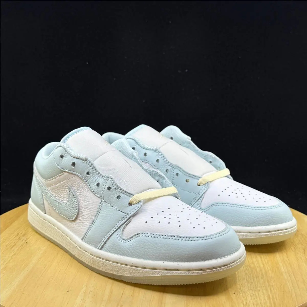 Nike shoes - Blue 2