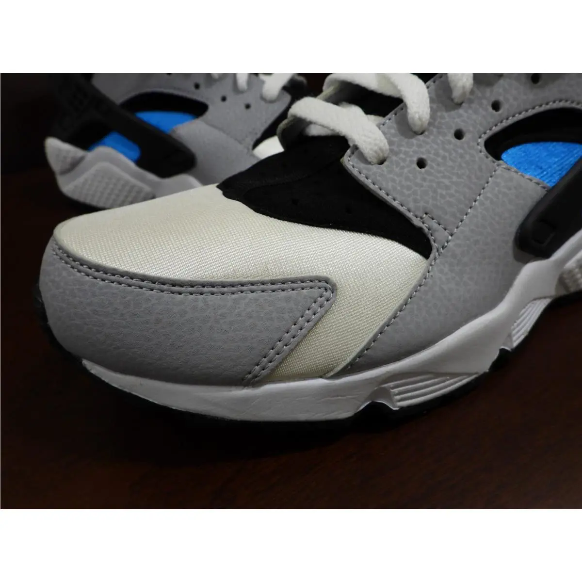 Nike shoes - Nike Shox BB4 - Shox - White 9