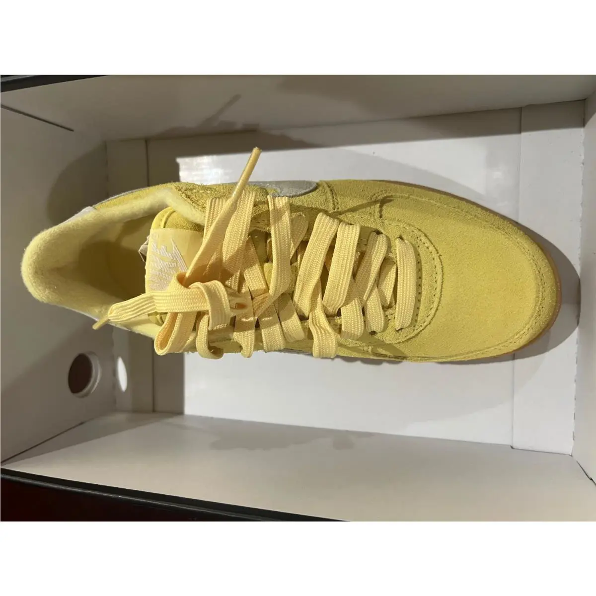 Nike shoes - SOFT YELLOW/WHITE 0