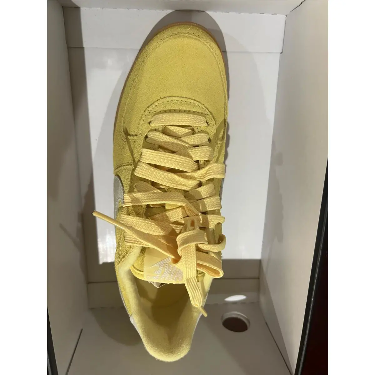 Nike shoes - SOFT YELLOW/WHITE 1
