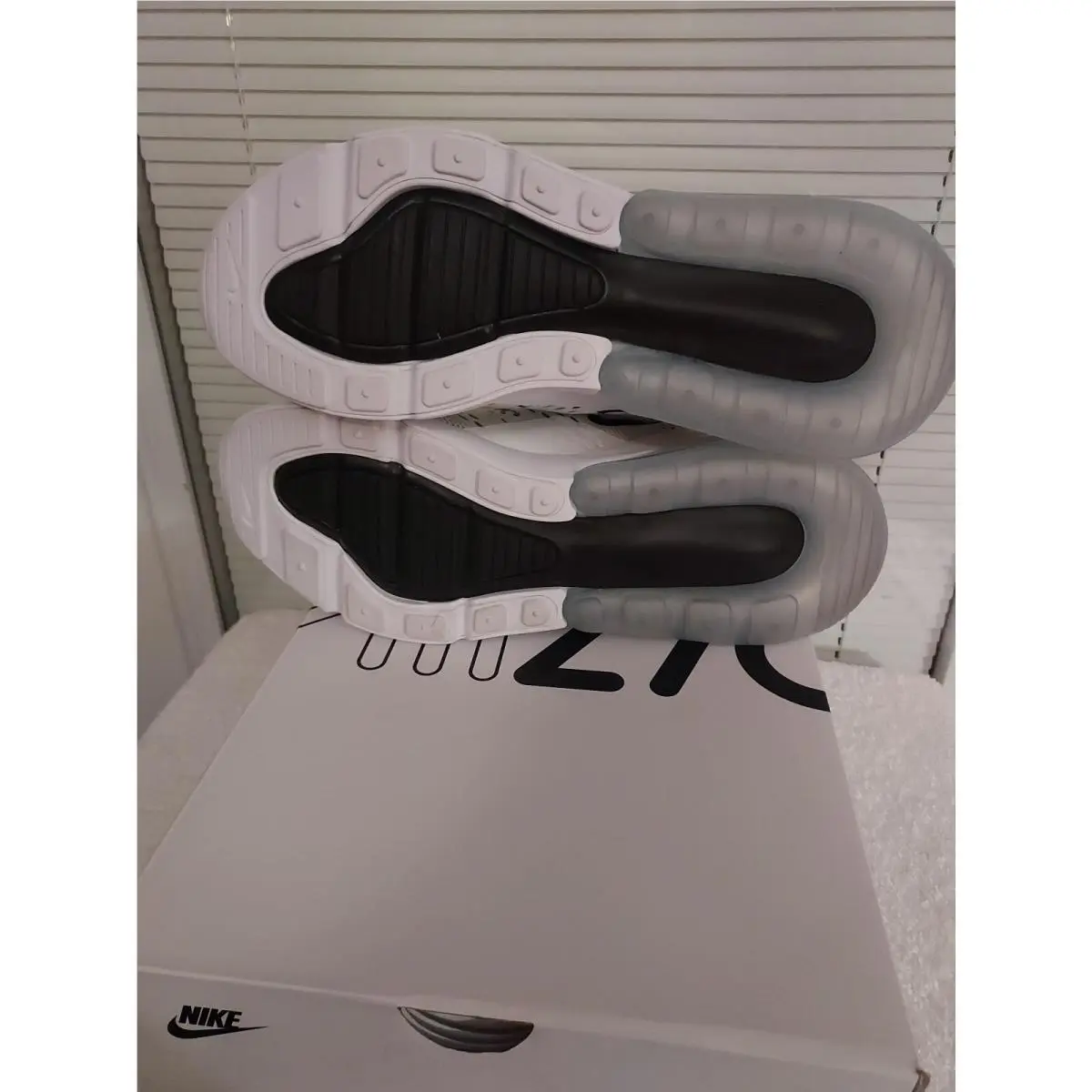 Nike shoes - 270 - White 10