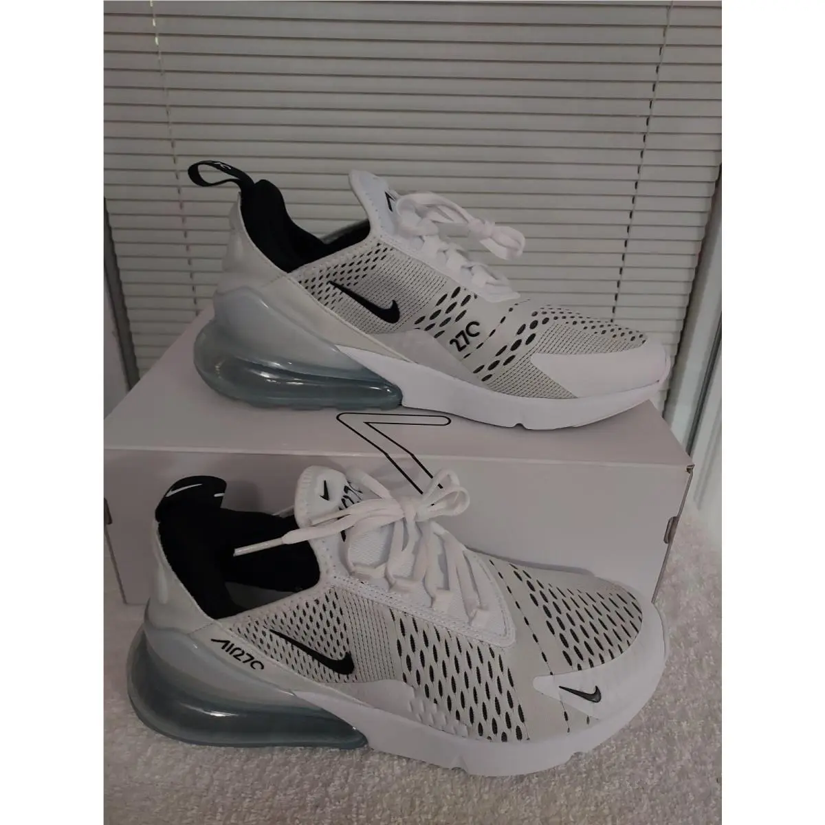 Nike shoes - 270 - White 0