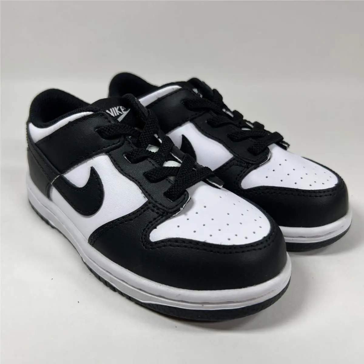 Nike shoes - Black 0