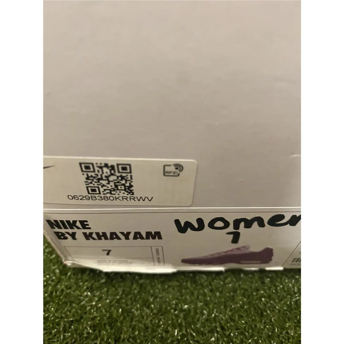 Nike shoes - Nike Air Max 95 ID - Black (UPC: 00196152825780) 8