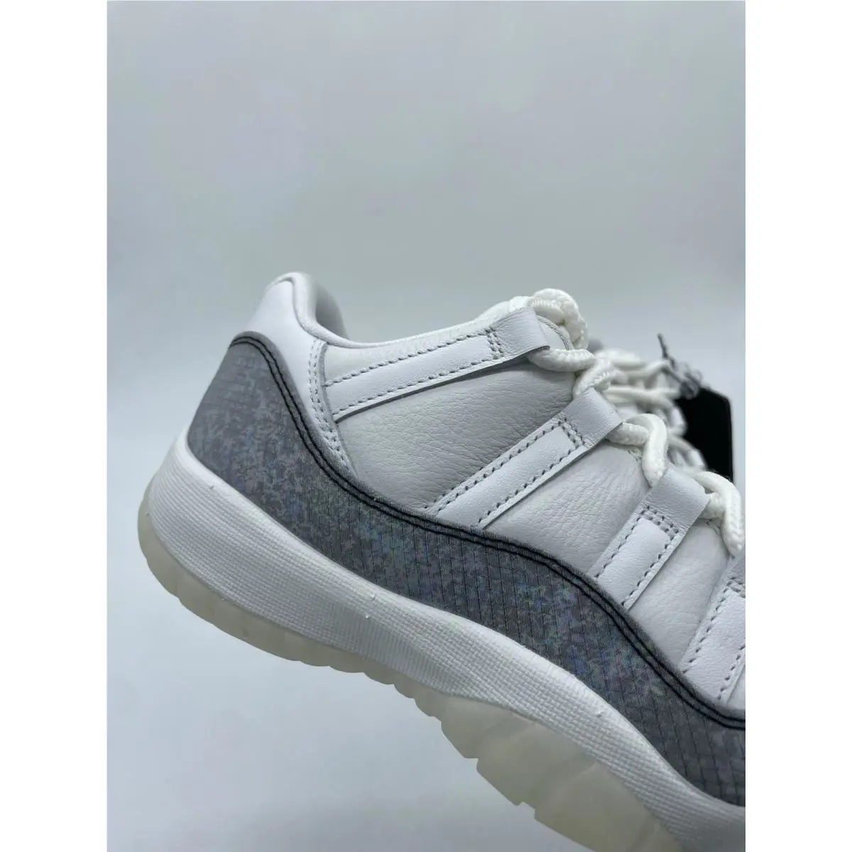 Nike shoes - Air Jordan 11 Low - Air Low - 7000 - White 5
