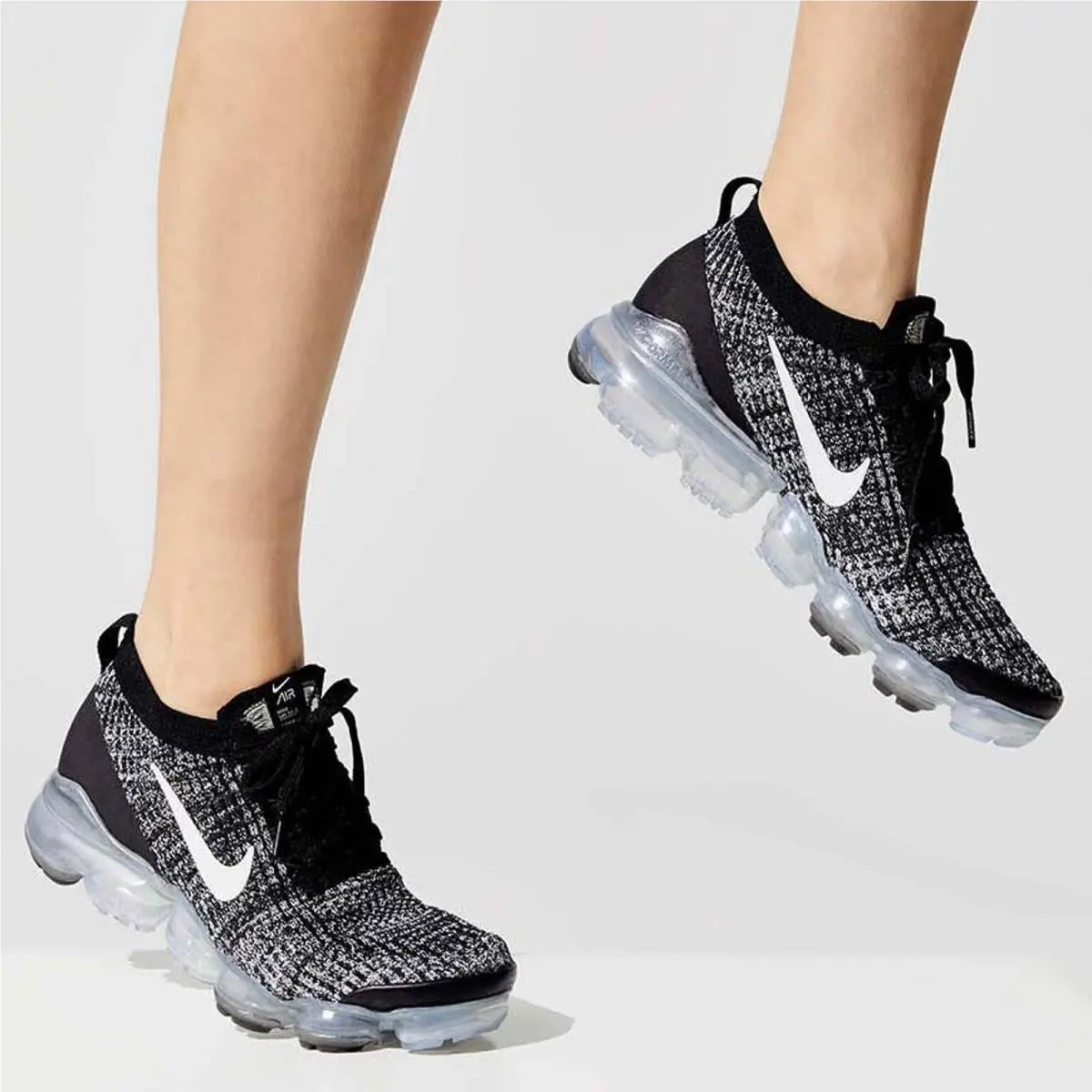 Nike shoes - Black 0