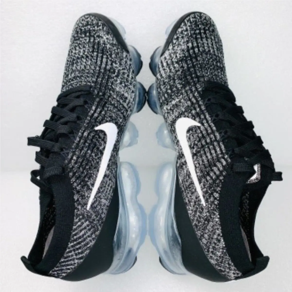 Nike shoes - Black 5
