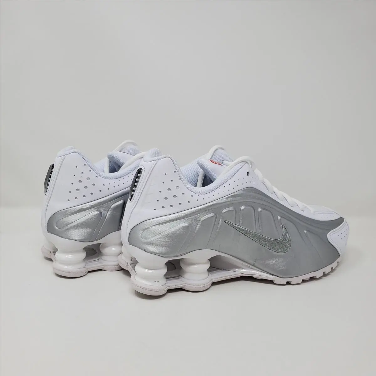 Nike shoes - Nike Shox R4 - Shox - White 5