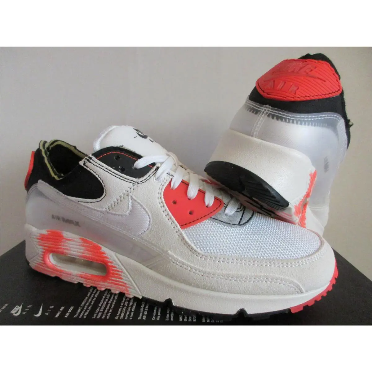 Nike shoes - Nike Air Max 90 - Air Max - White (UPC: 194954381367) 0