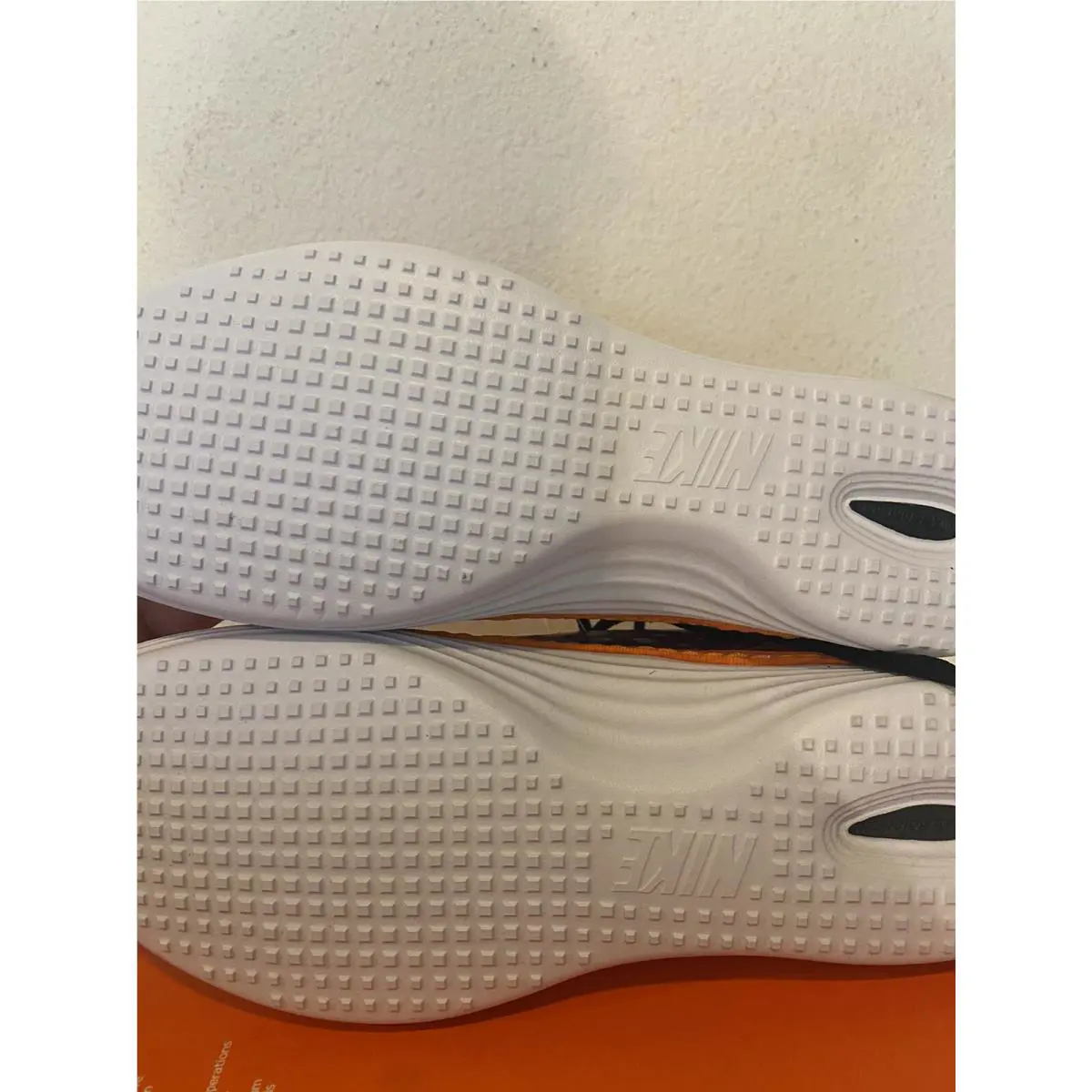 Nike shoes - Breeze - Breeze - Tropical Breeze 4