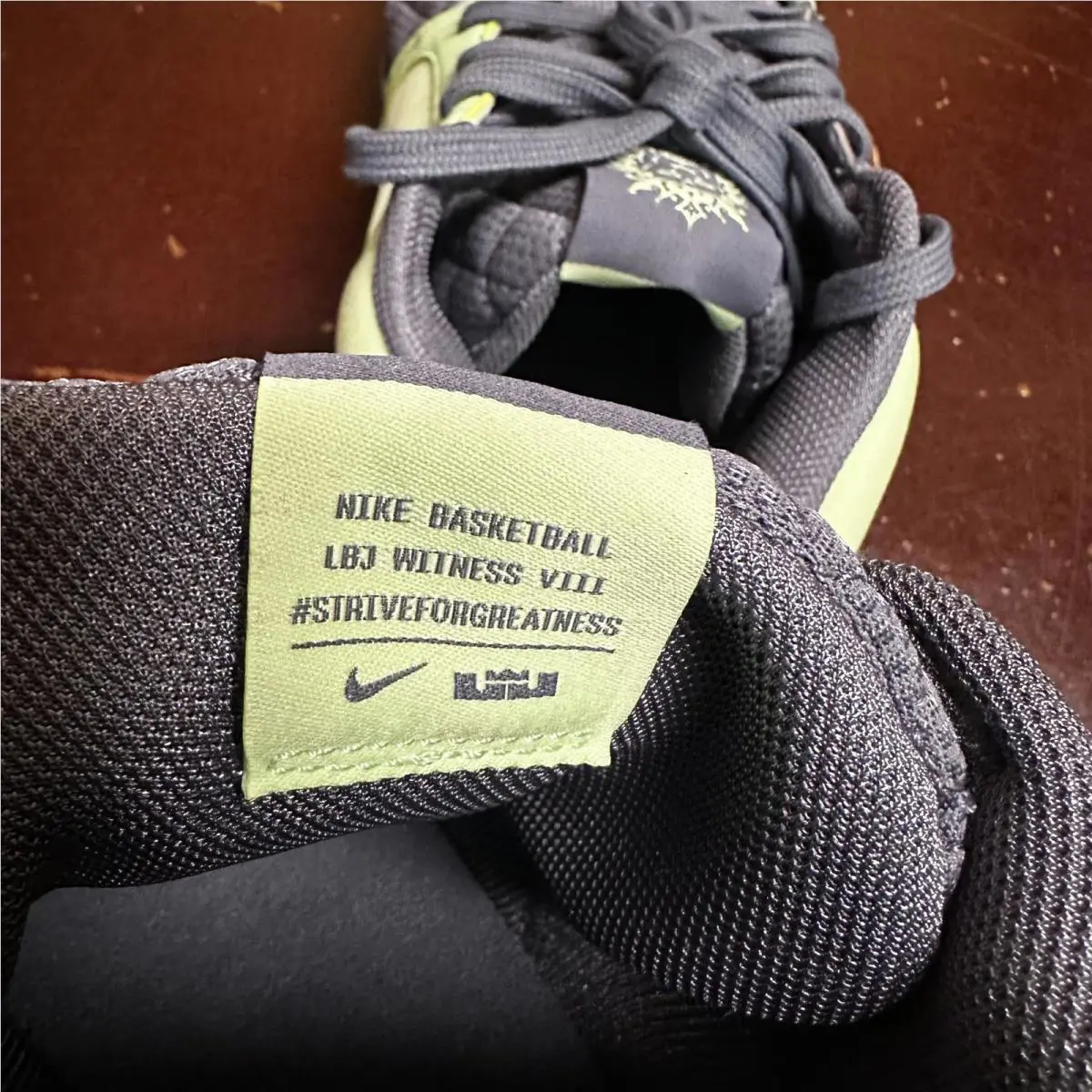 Nike shoes - Green 4