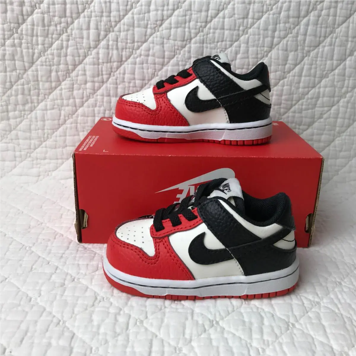 Nike shoes - DC9562-100 - DC9562-100 - Sail/Black-Chile Red 1
