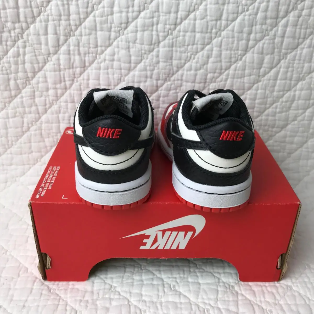 Nike shoes - DC9562-100 - DC9562-100 - Sail/Black-Chile Red 4