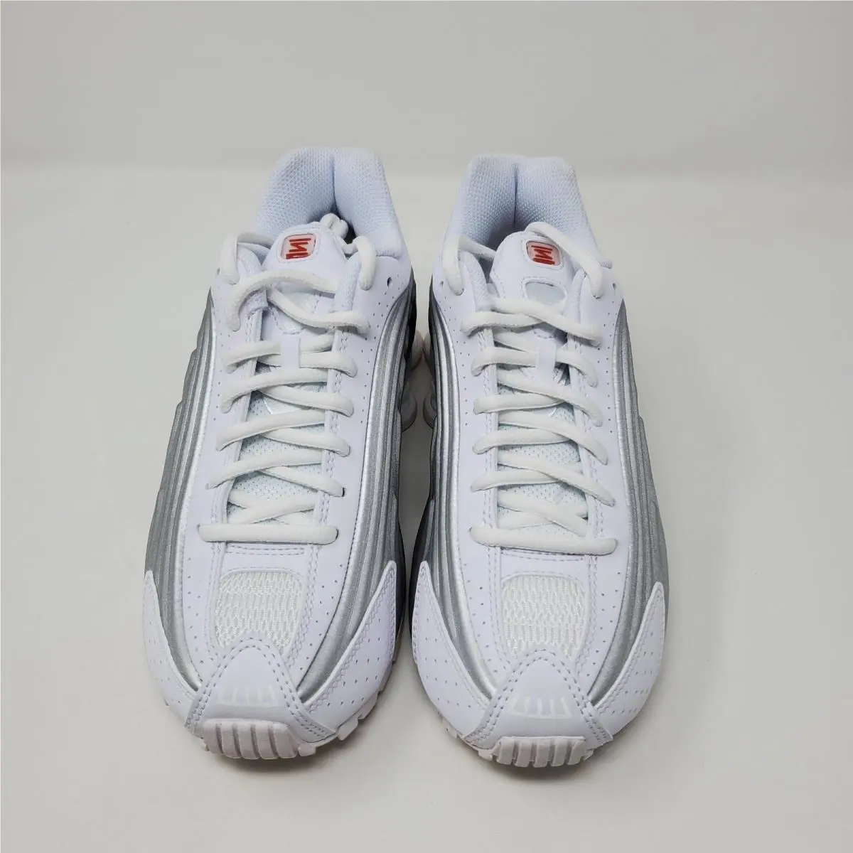 Nike shoes - Nike Shox R4 - Shox - White 0