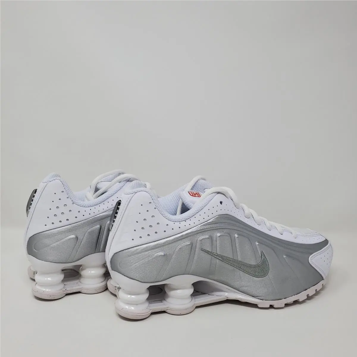 Nike shoes - Nike Shox R4 - Shox - White 5