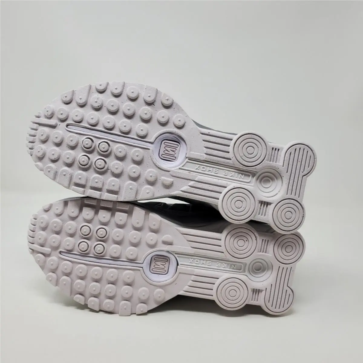 Nike shoes - Nike Shox R4 - Shox - White 6