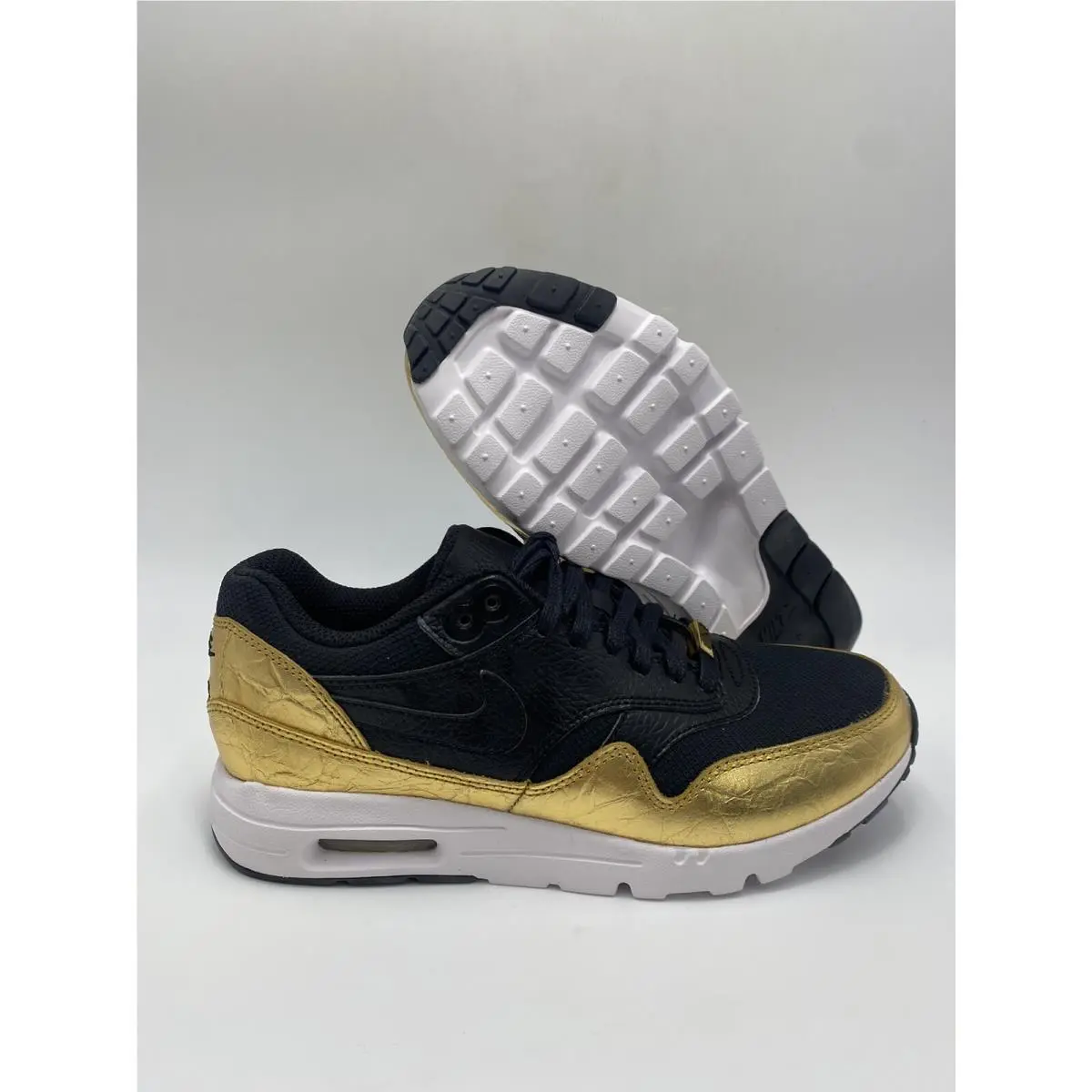 Nike W Air Max 1 Ultra Ess Prm Nfl Black/mtllc Gold-wht 839475 081 US SZ 6
