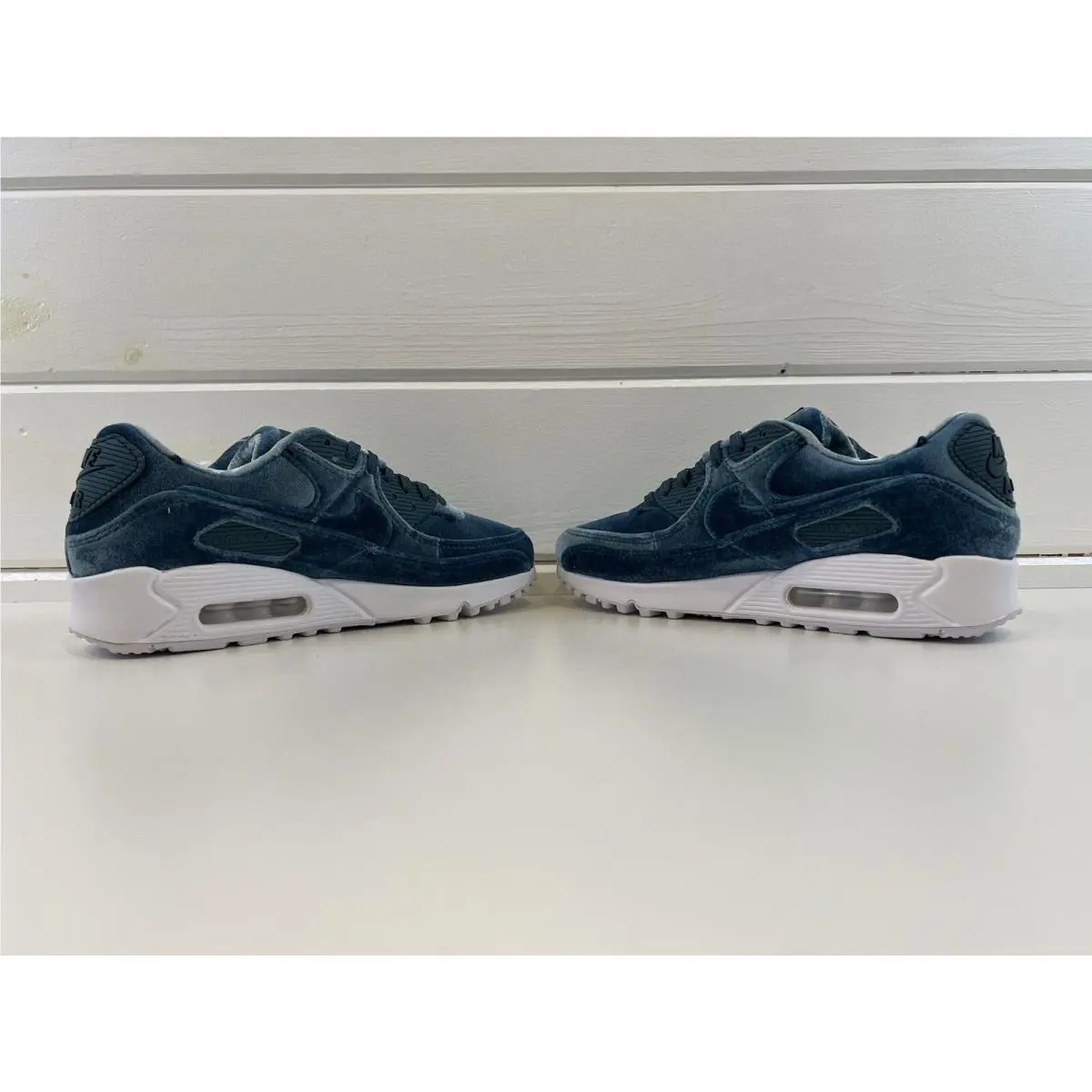Nike shoes - Nike Air Max 90 - Air Max - DO2194-001 - Green (UPC: 0195242396551) 3