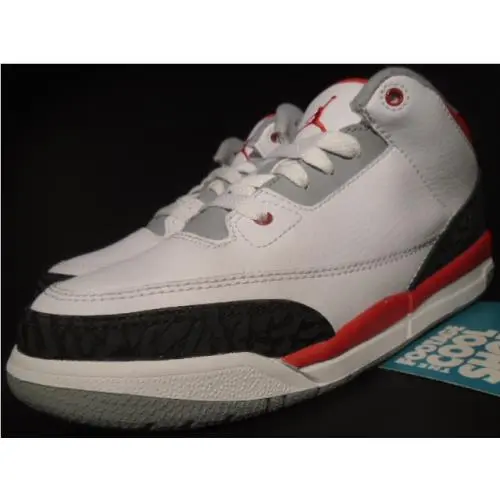 Nike shoes - Nike Air Jordan 3 Retro - White 3