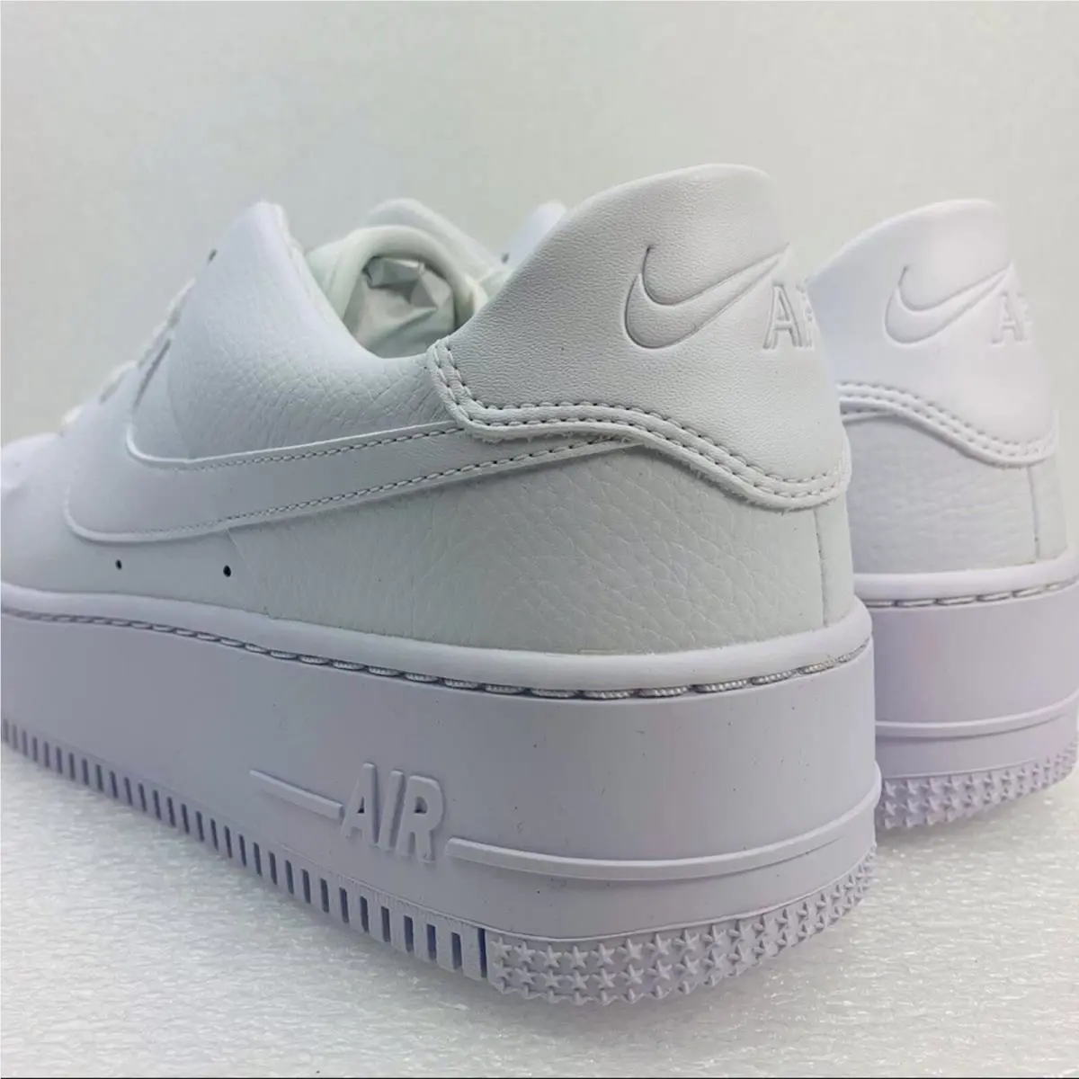 Nike shoes - White 6