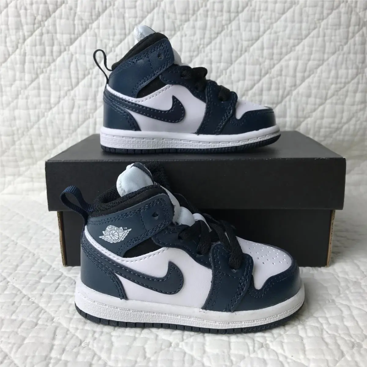 Nike shoes - Air Jordan 1 Mid - Air Mid - Armory Navy/White-Black 0