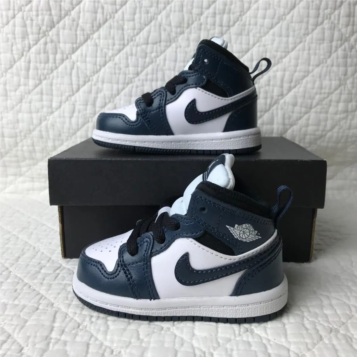 Nike shoes - Air Jordan 1 Mid - Air Mid - Armory Navy/White-Black 1