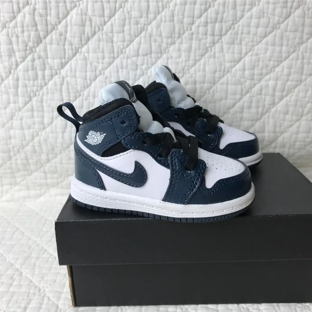 Nike shoes - Air Jordan 1 Mid - Air Mid - Armory Navy/White-Black 6
