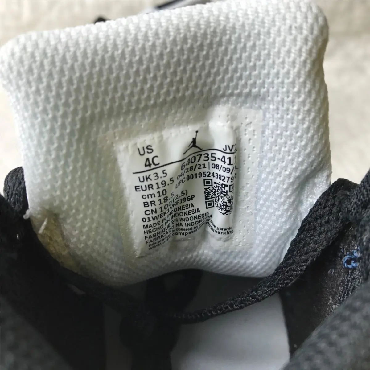Nike shoes - Air Jordan 1 Mid - Air Mid - Armory Navy/White-Black 10