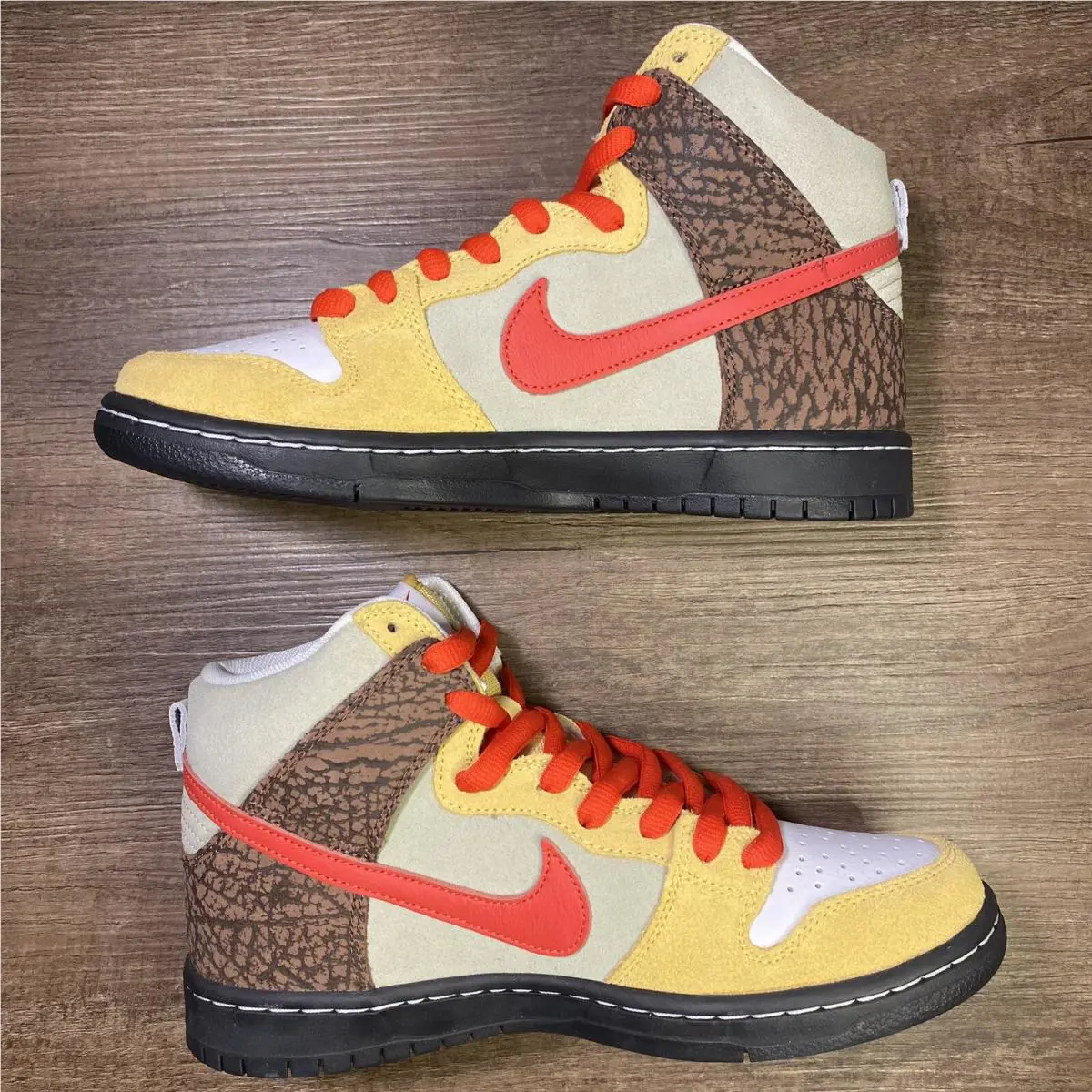 Nike shoes - Nike Sb Dunk High - Dunk High - CZ2205700 - Multicolor 3