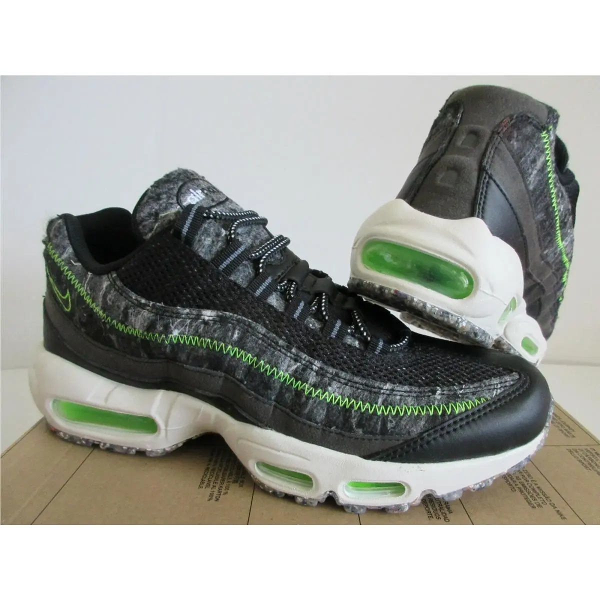 Nike shoes - Nike Air Max 95 - Air Max - Black (UPC: 194502089844) 0