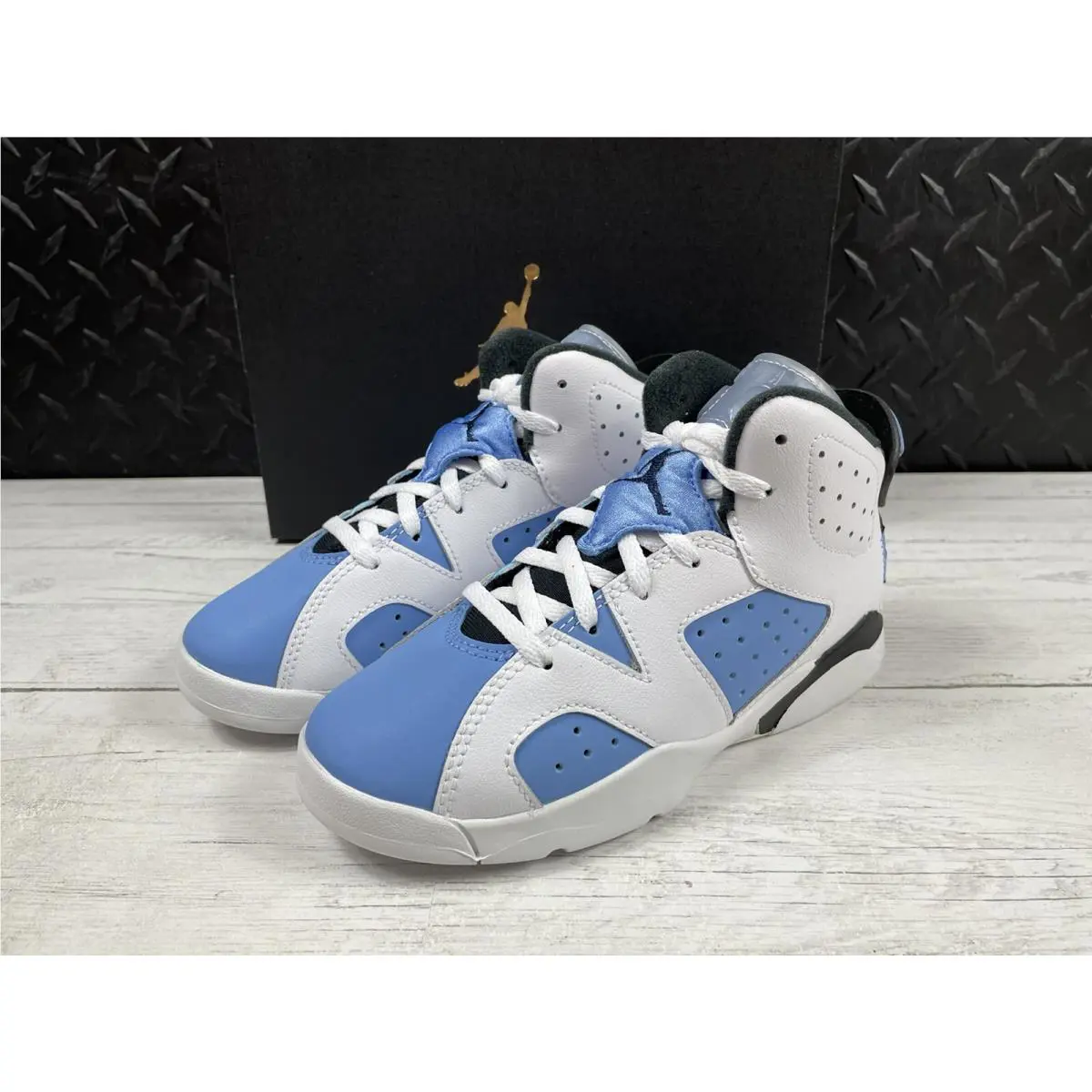 Nike shoes - Air Jordan 6 - Air - DV3605-410 - Multicolor (UPC: 0195870222512) 3