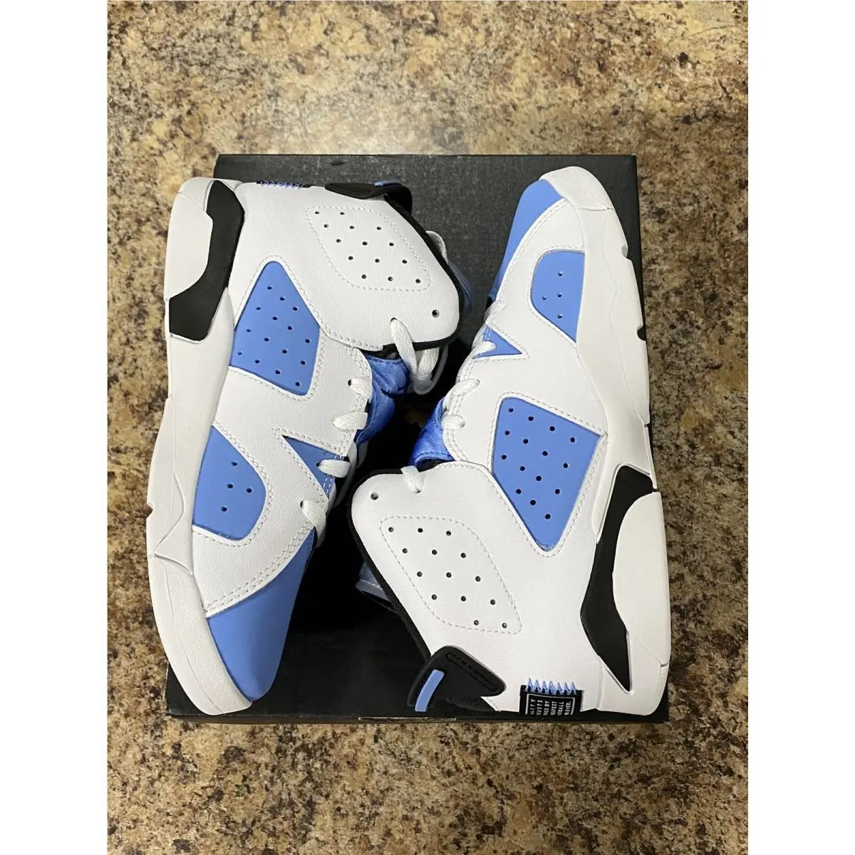 Nike shoes - Jordan 6 UNC - UNC - DV3605-410 - Multicolor (UPC: 0195870222567) 3