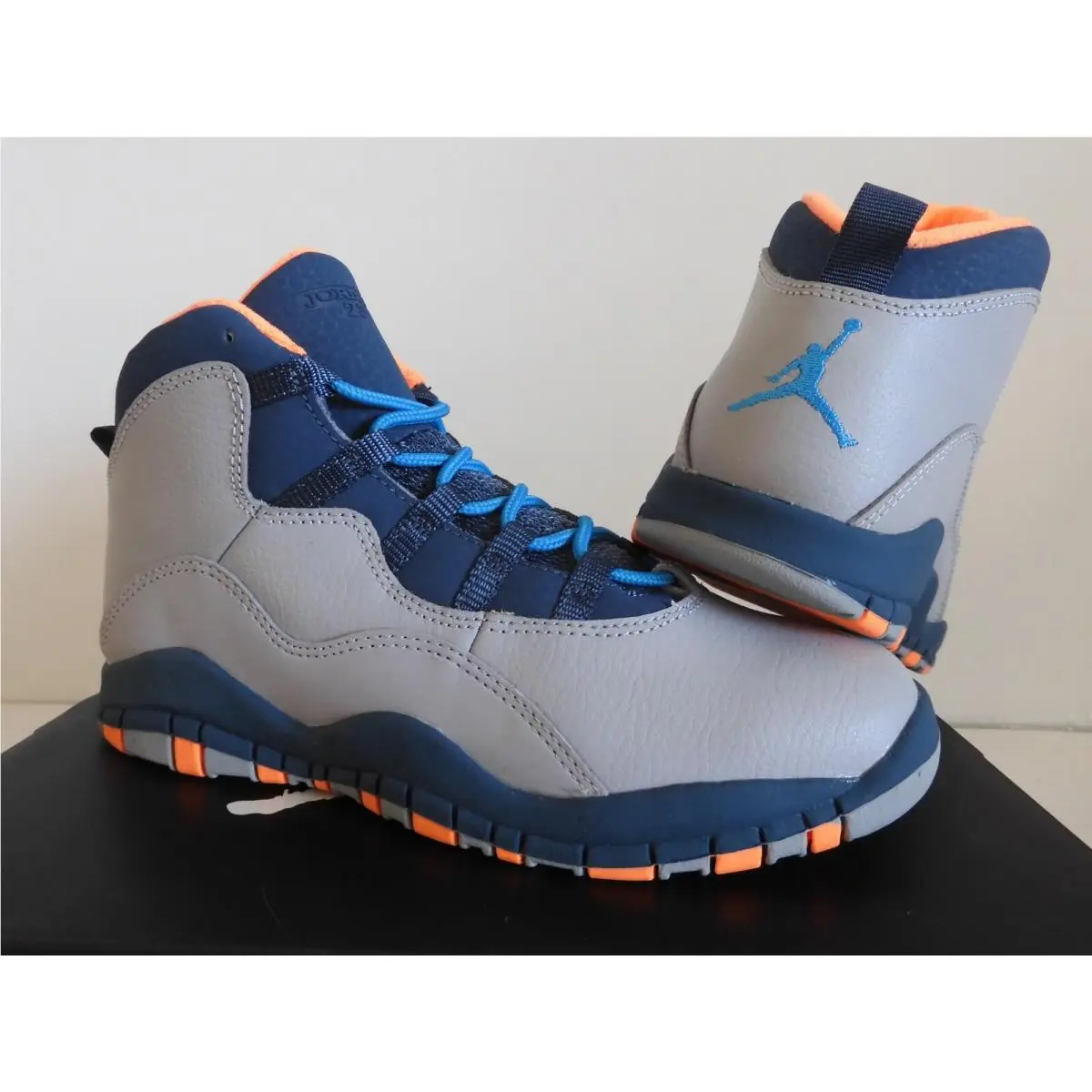 Nike shoes - Jordan 10 Retro - Retro - Gray (UPC: 0091205106710) 0